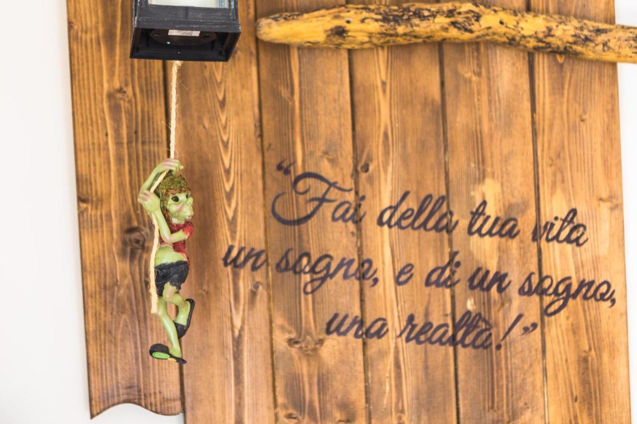 B&B Il Folletto Del Lago Stresa Eksteriør billede